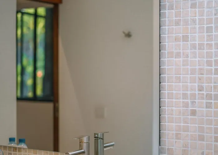 Anahata: Modern 2br W/ Pool In ! سمينياك