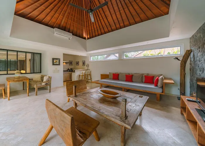Anahata: Modern 2br W/ Pool In !