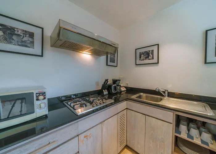 فيلة Anahata: Modern 2br W/ Pool In ! سمينياك
