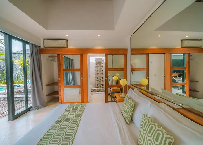 Anahata: Modern 2br W/ Pool In ! *
